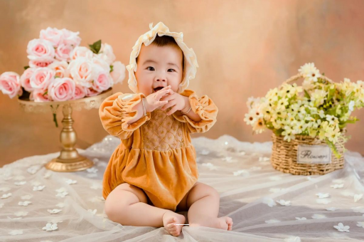 锡林郭勒盟11个月宝宝会什么